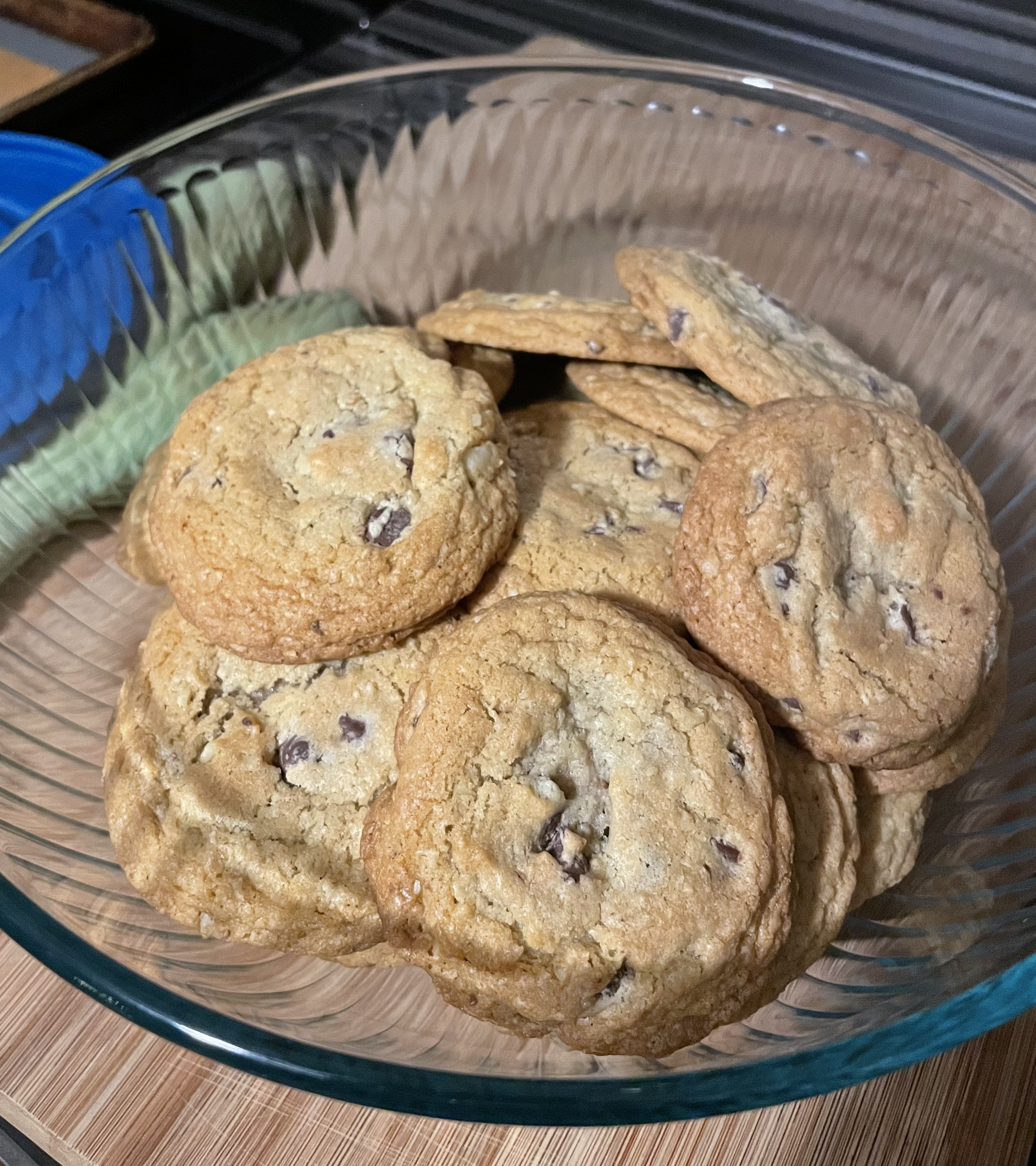 a bowl of delivious cookies